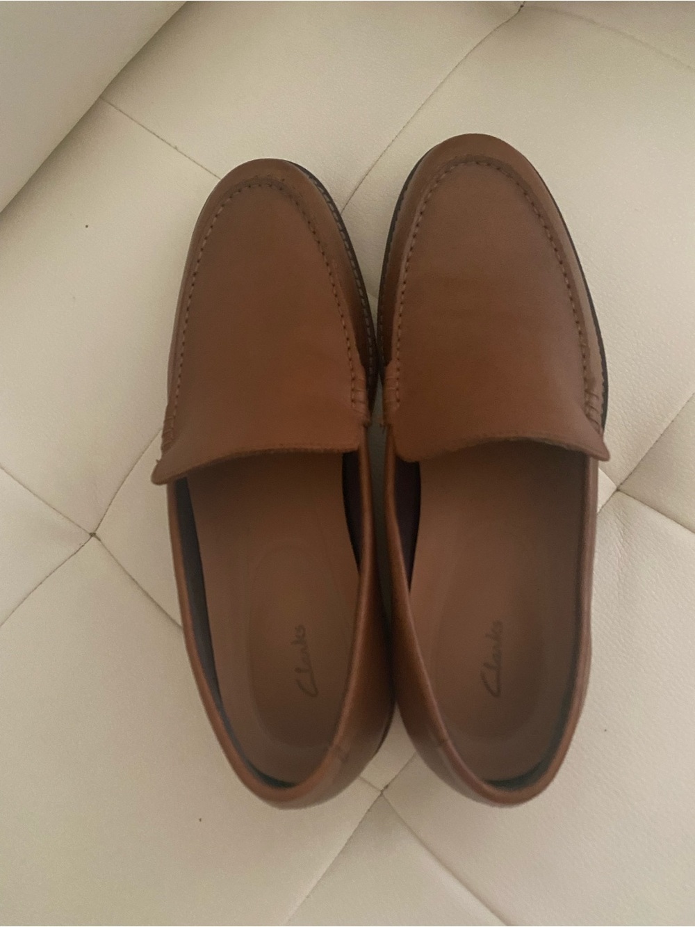 Clarks Men’s Tan Leather Slip-On Loafers